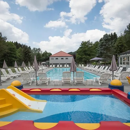 بيت للعطل دومين لونغ بري