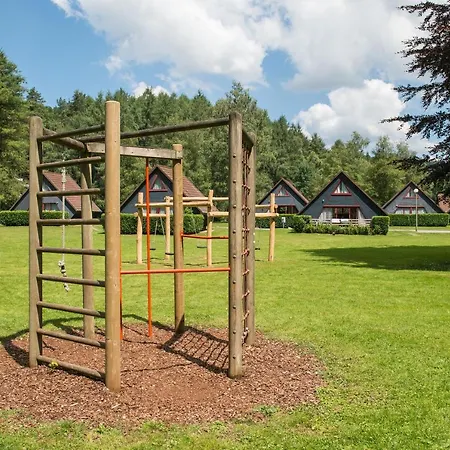 دومين لونغ بري ستافيلوت