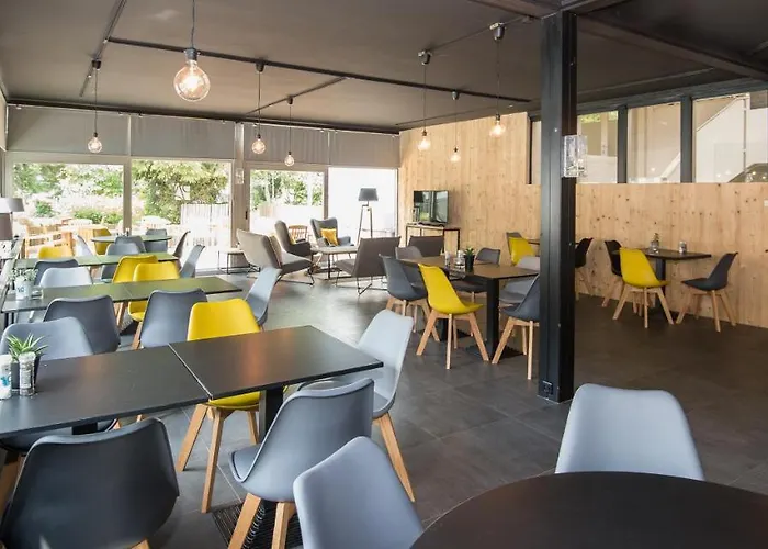 Vakantiehuis Domaine Long Pre *